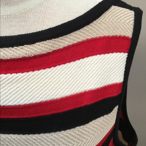 🇺🇲 St. John Striped Sweater 🇺🇲 - Picture 3 of 10
